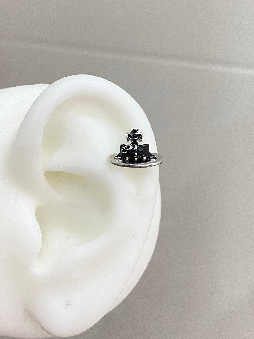 3D Saturn Kitty Helix Earrings