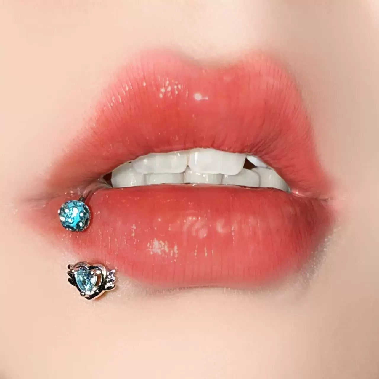Aerolove Snakebite Lip-Ring