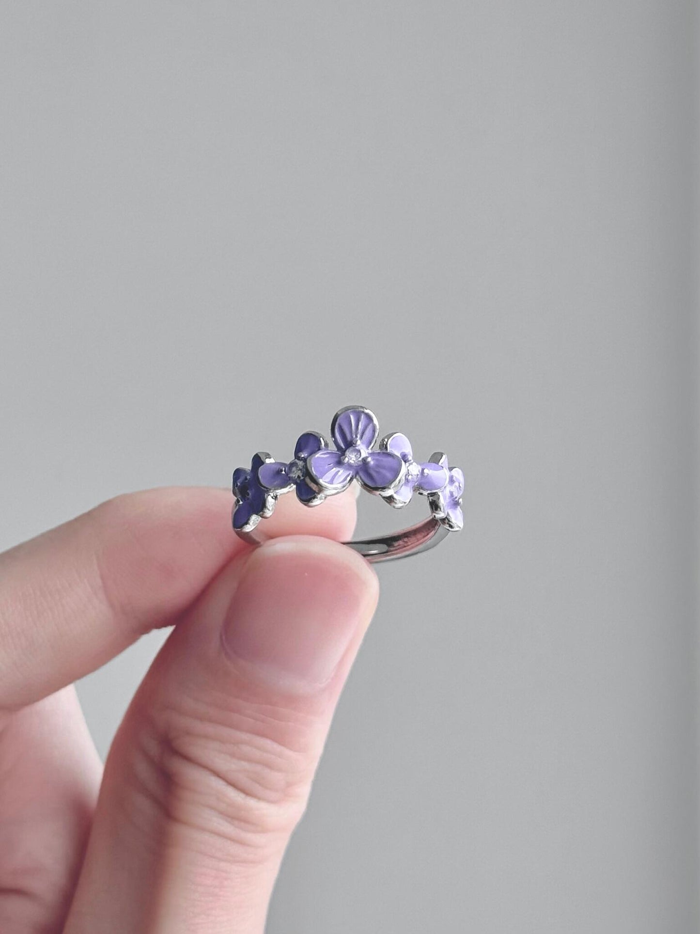 Violet Flowers Adjustable Ring