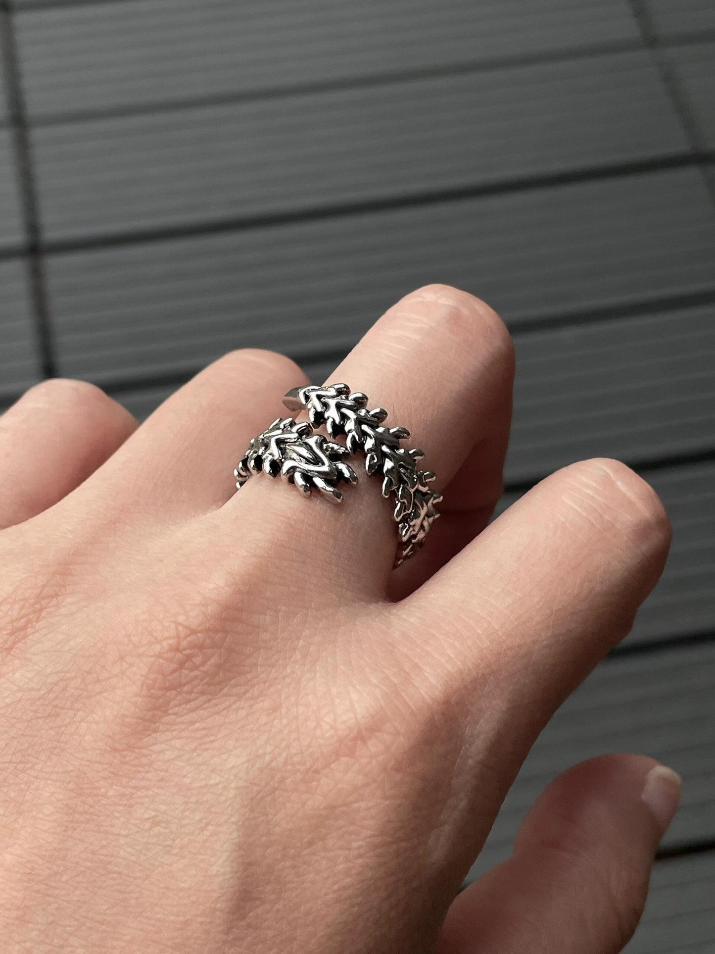 Shadowbind Adjustable Ring