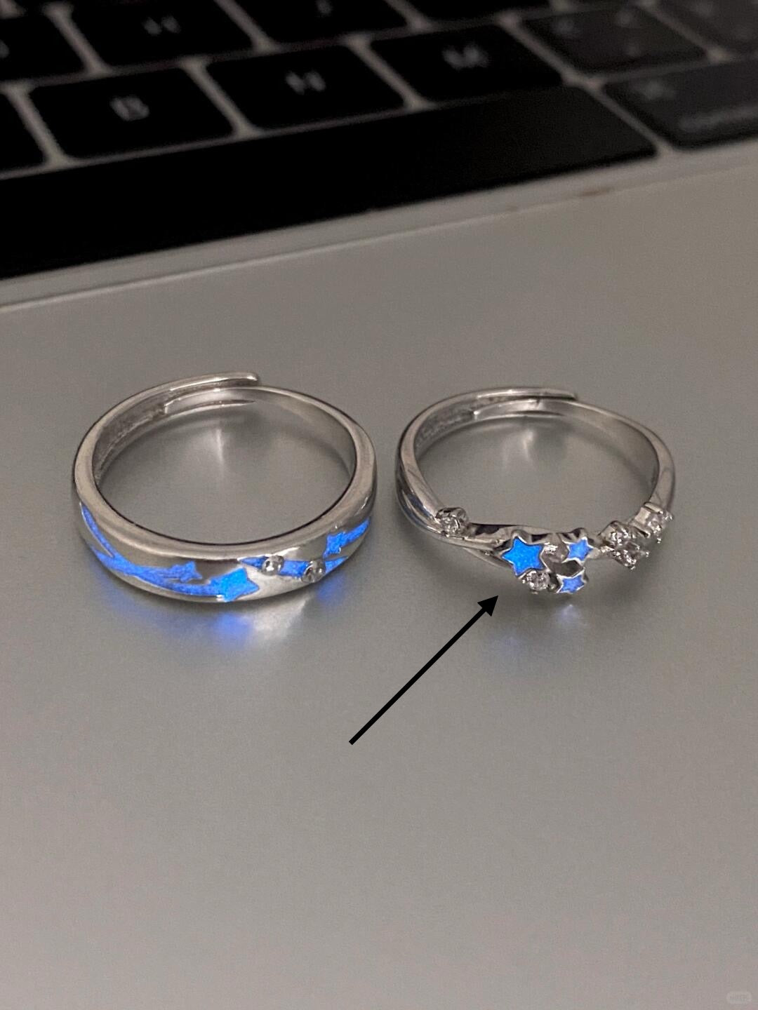 Star Streaks Adjustable Rings