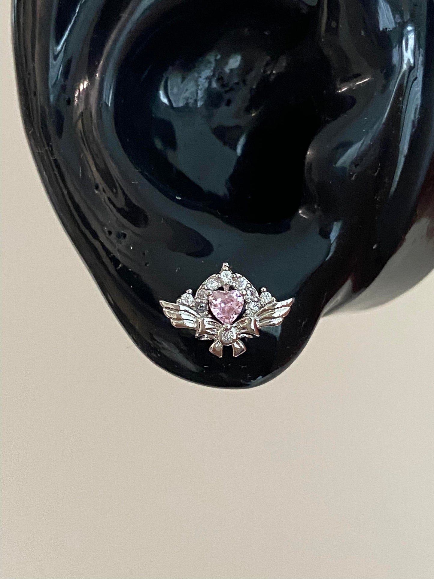 Heart Crest Helix Earrings