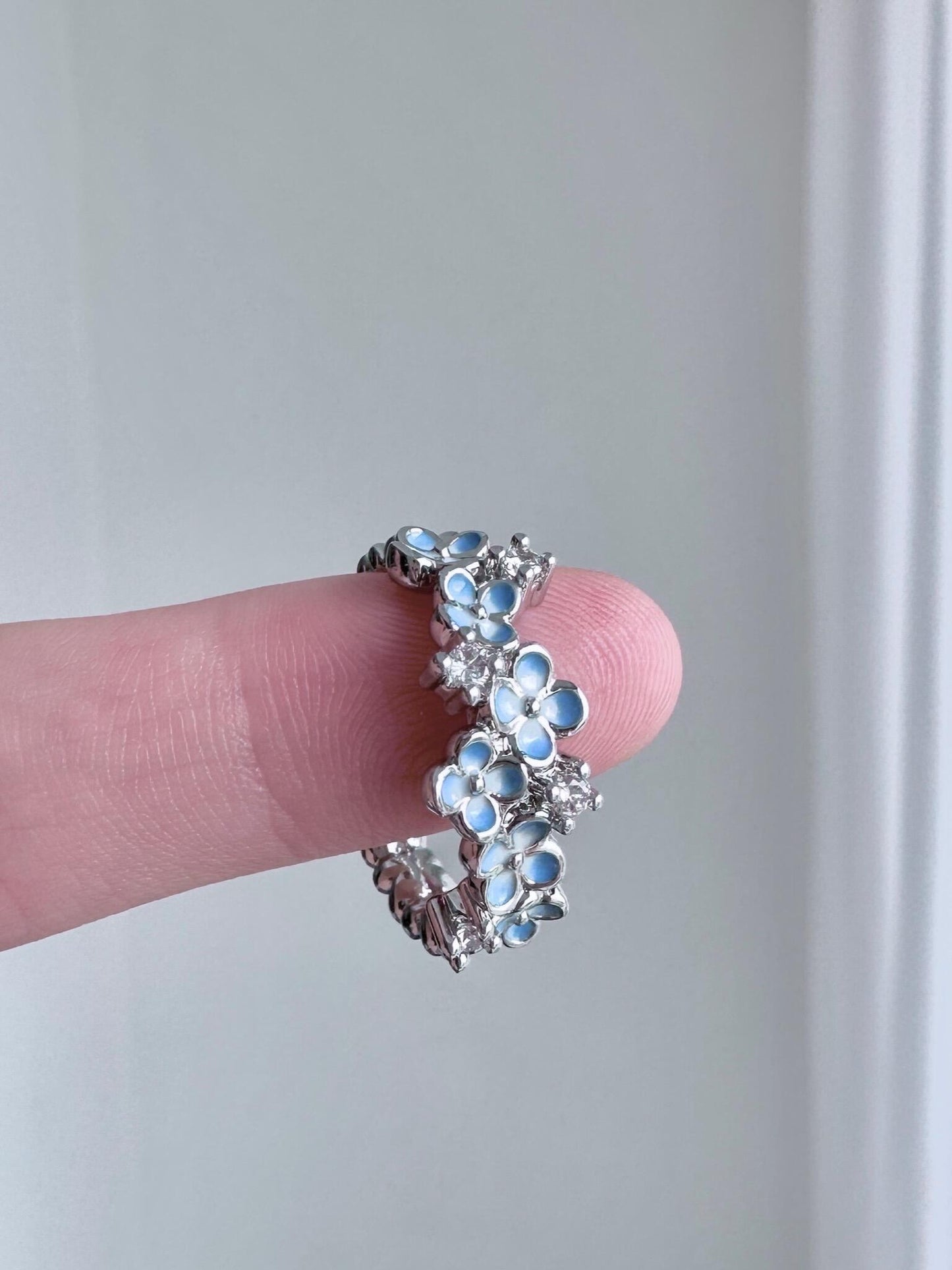 Icy Reverie Adjustable Ring