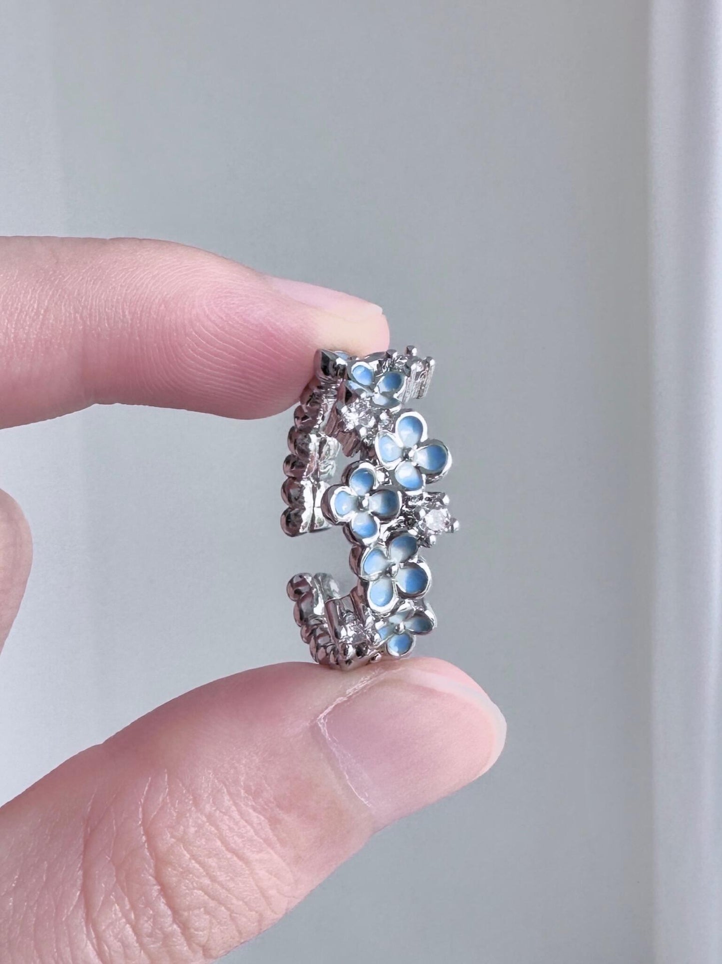 Icy Reverie Adjustable Ring