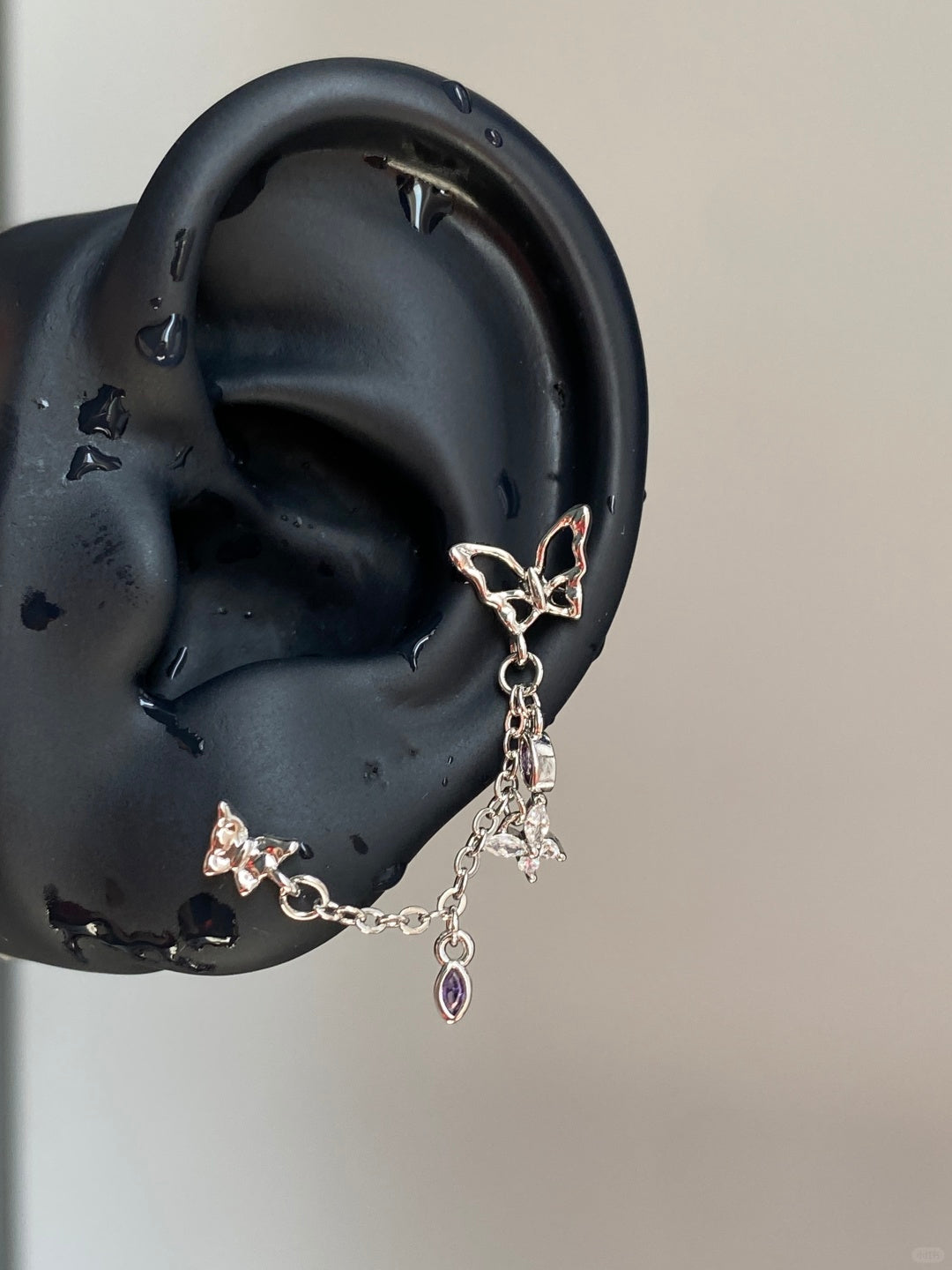 Twilight Charmbrige Earrings