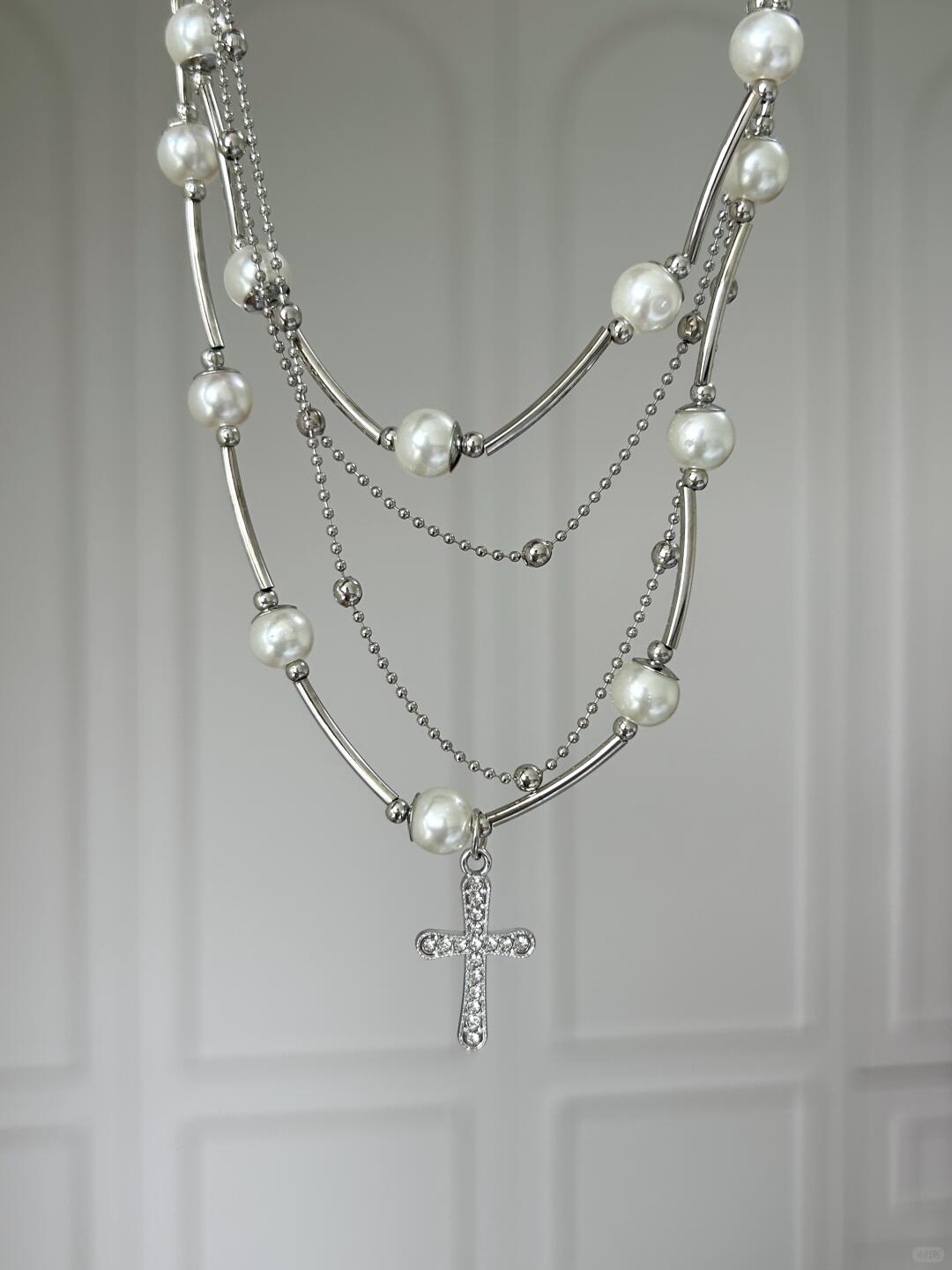 Pearl Bloom Necklace