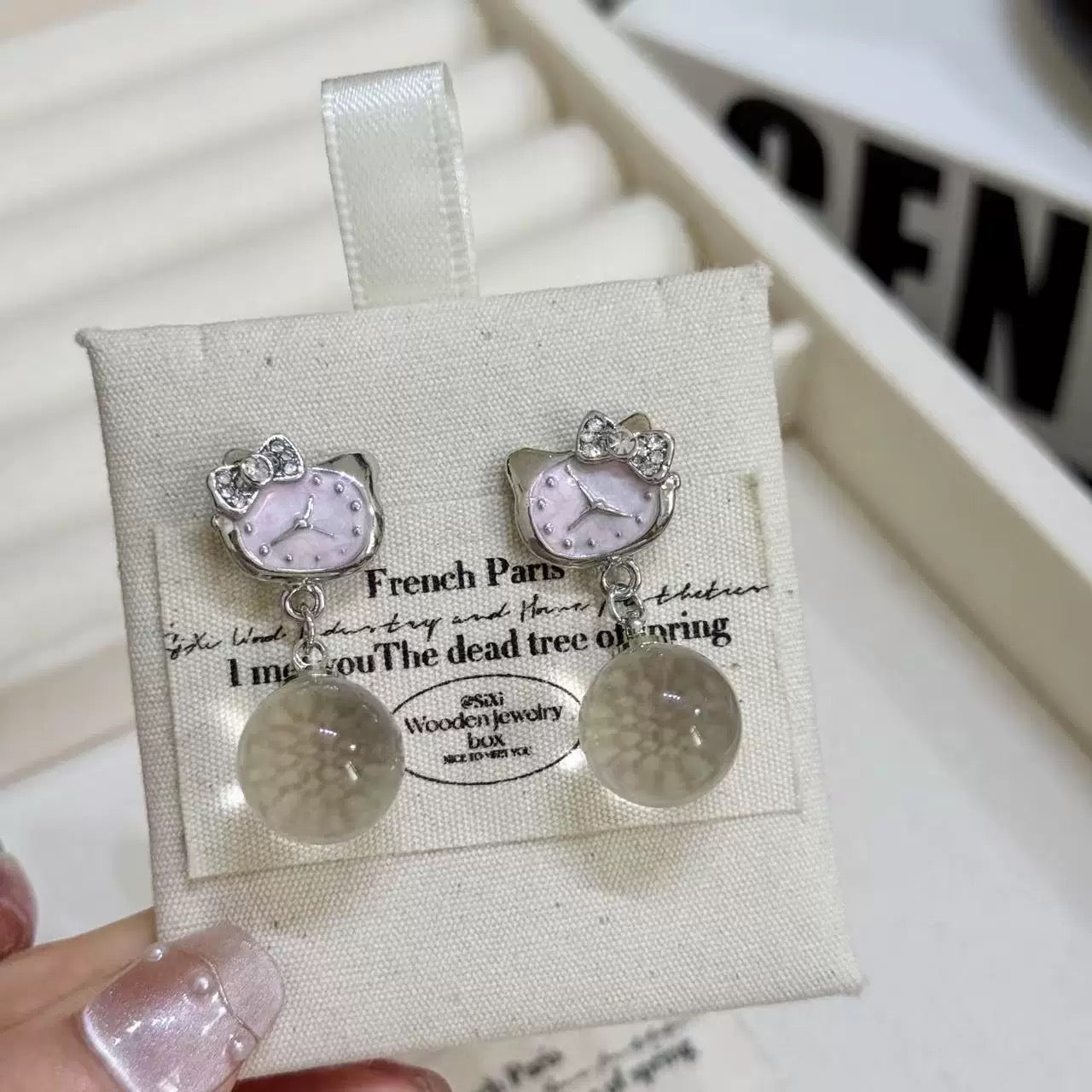 Kitty Clock Pearl Drop Earrings