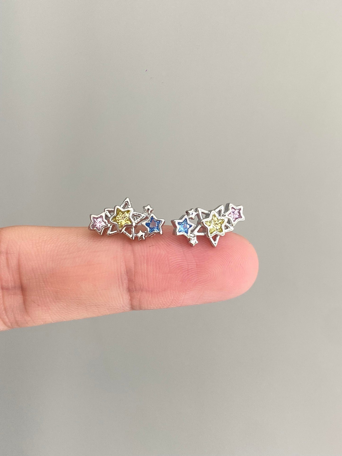 Star Confetti Helix Earrings