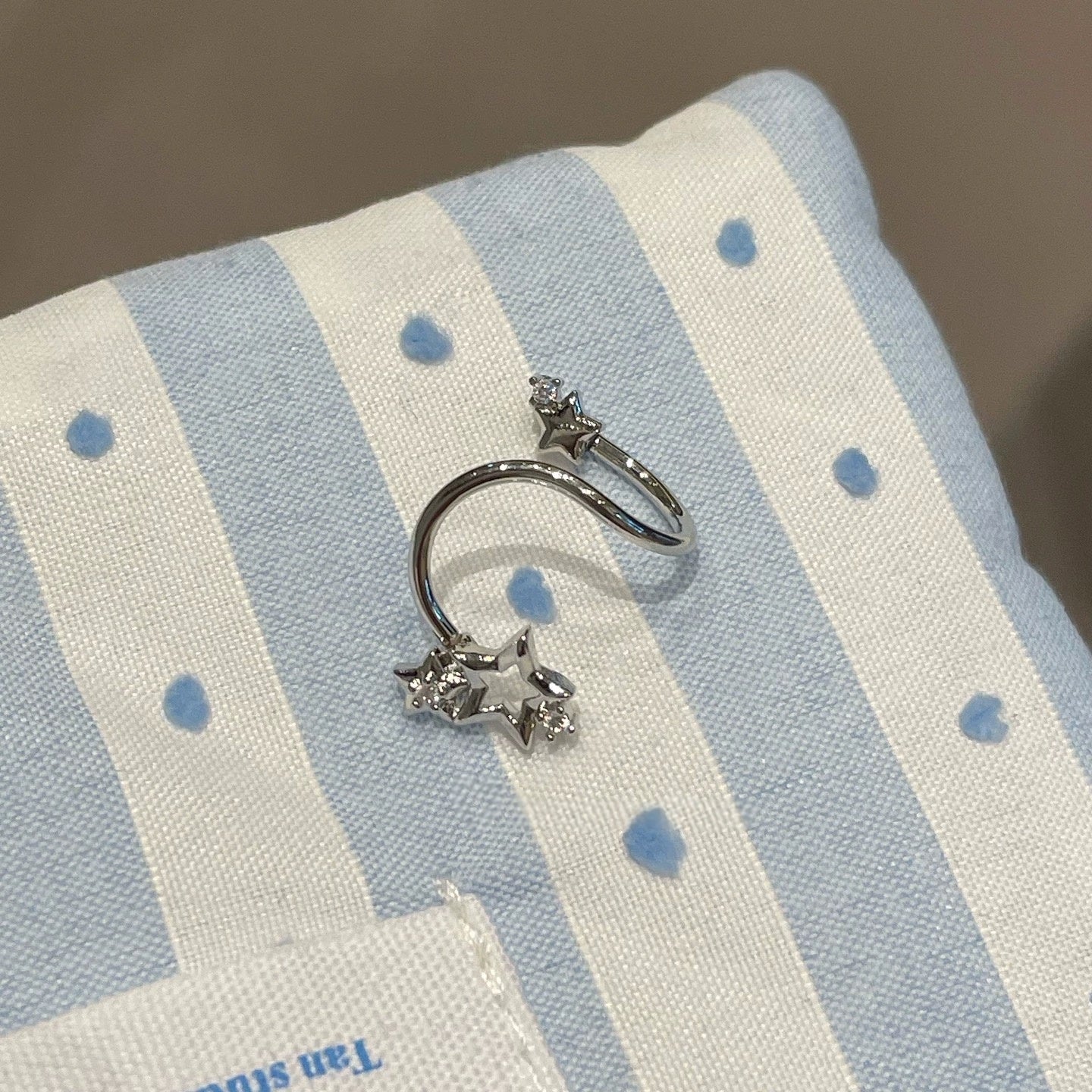 Swirling Star Conch Earrings