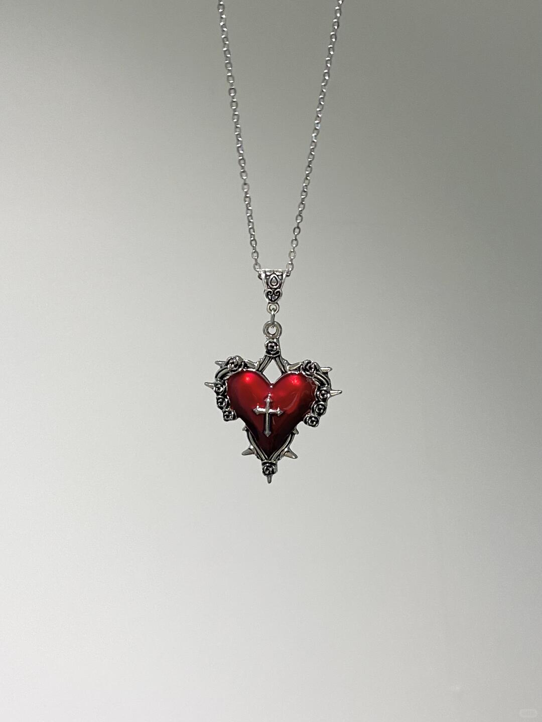 Redveil Heart Necklace
