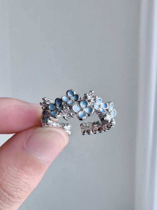 Icy Reverie Adjustable Ring
