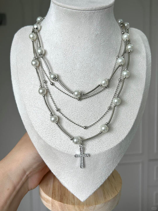 Pearl Bloom Necklace