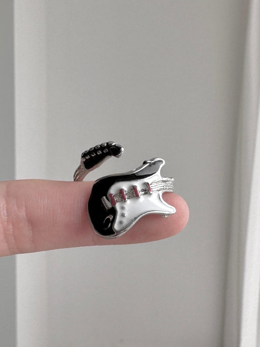 Guitar Muse Adjustable Ring