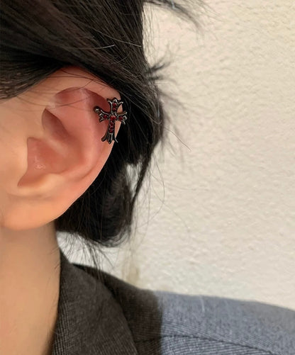 Nyxfang Cuff Conch Earrings